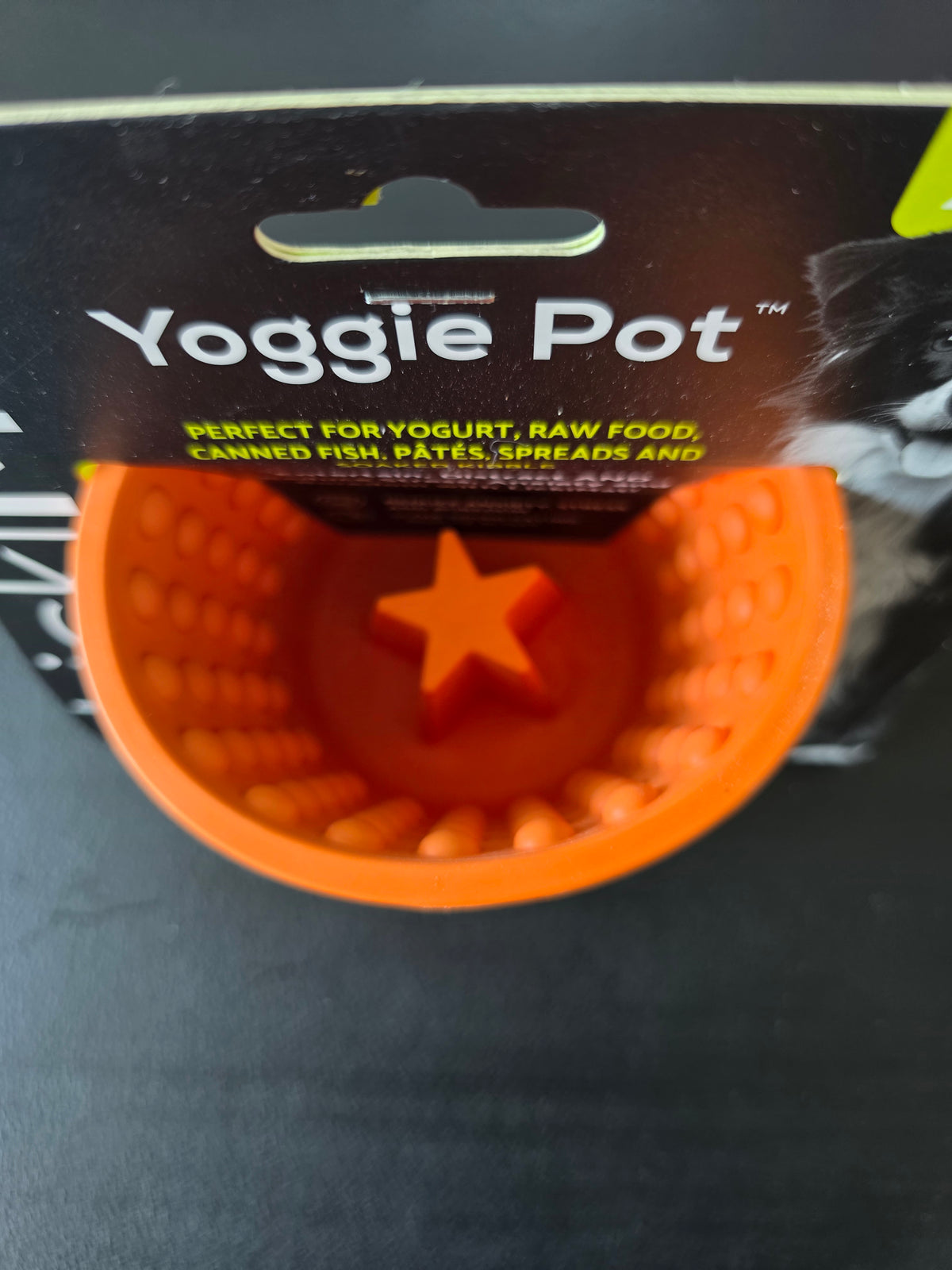 LickiMat Yoggie Pot
